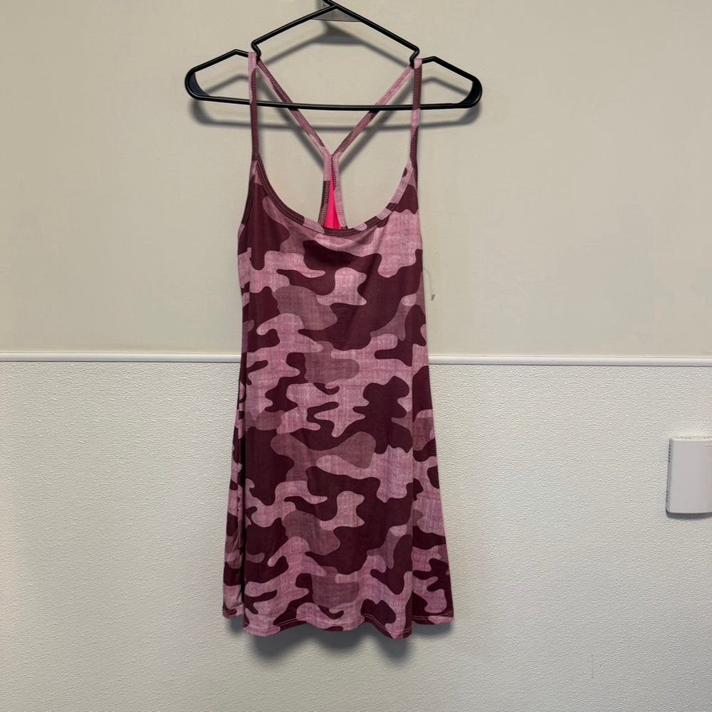 Women's EVCR Pink Camo Mini Dress Medium spaghetti strap halter Athletic NWOT